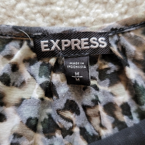 Womens Express Cheetah Print Top - Picture 2 of 3
